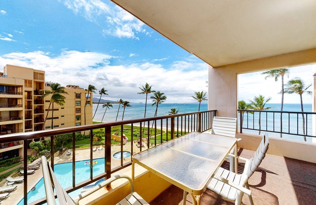 Sugar Beach Resort Condo w/A/C, Shared Pool/Hot tub-Surf, Bike, Golf, More