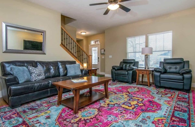 Sugarhouse Gem! Hot Tub * Pets Ok * Fenced Yard