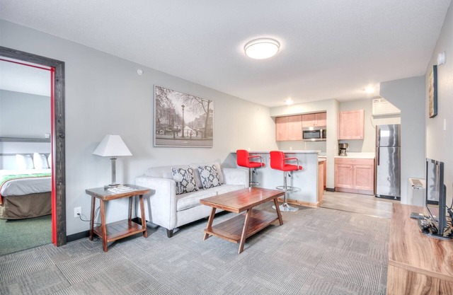 Suite 117 - 1BR with King Bed | 1 Bed, 1 Bath