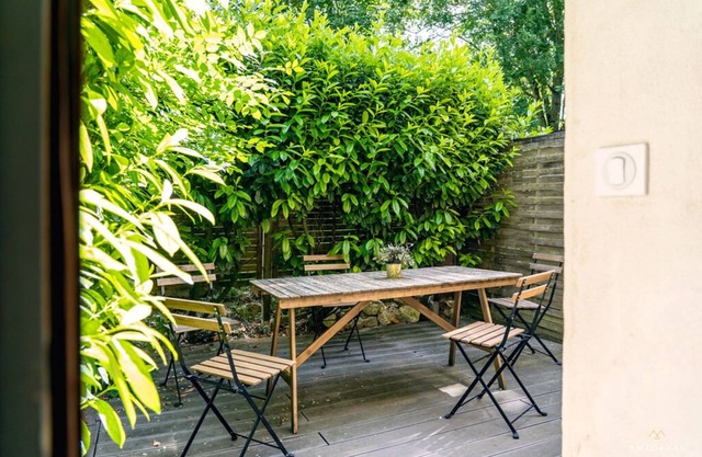 Suite - Apartment PRAIRIE Garden level Terrace - Capacity 8 people