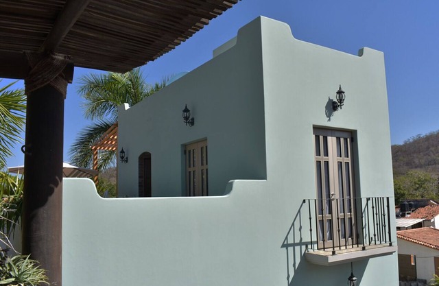 Suite de lujo con patio y alberca a 5 min del mar