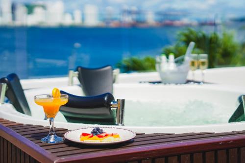 Suite Premium con Terraza y Jacuzzi Privado