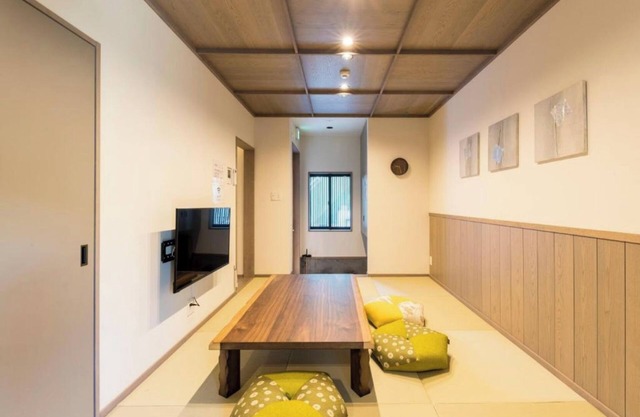 Suite villa type entire building available for re/Fukuoka Fukuoka