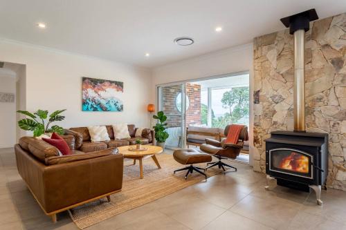 Summerville Treetops - A Stunning Valley Retreat