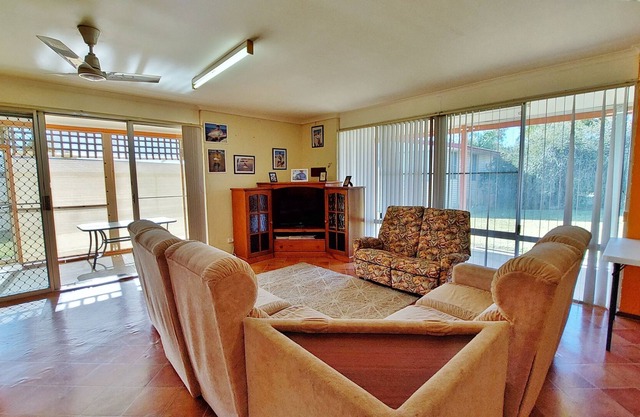 Sun River Chalet 10 - Kalbarri WA