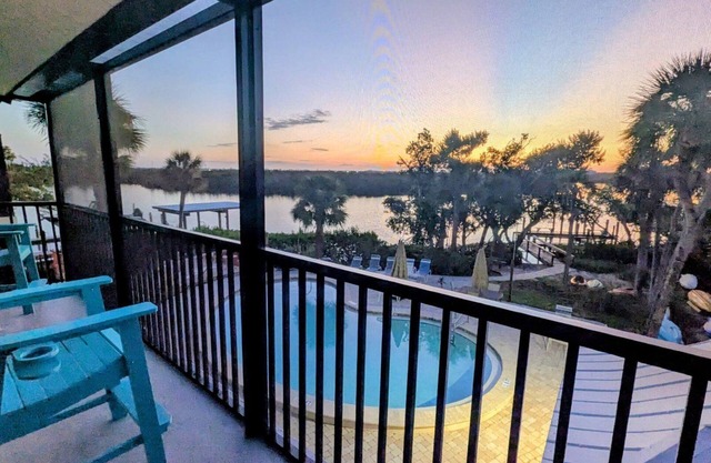 Sunburst 233 Beach to Bay Community