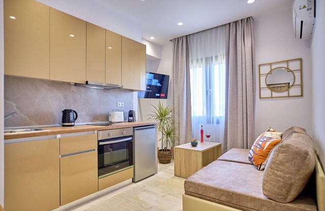 Sunflower Suite 201 Gouvia Corfu