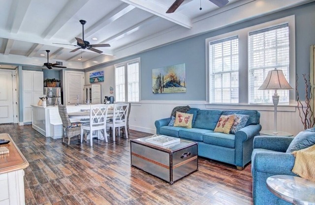 Sunny, 1st floor, Pet-Friendly Condo w/Accesss to Cinnamon Shore Amenities