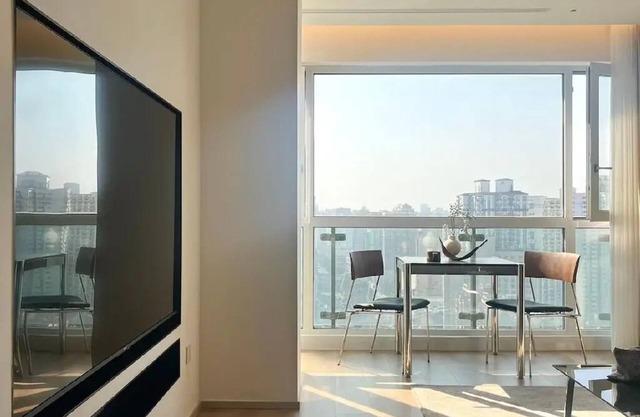 Sunny Abode鼎园B Newly renovated near Xintiandi