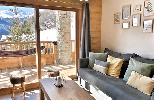 Sunny flat - SKI IN/OUT LA PLAGNE CHAMPAGNY - village center