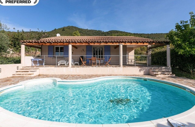 Sunny Roquebrun Getaway