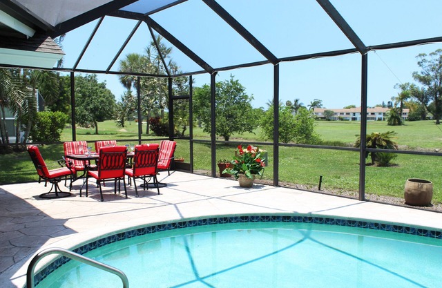 Sunrise, Sunset, Stunning Views. 3 Bed, 2 Bath, Single Family Pool Home