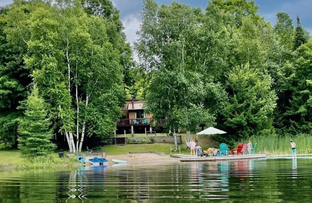 Sunset Beach On Greens Lake