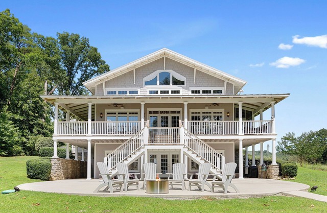 Sunset Point | Stunning Watts Bar Lake!