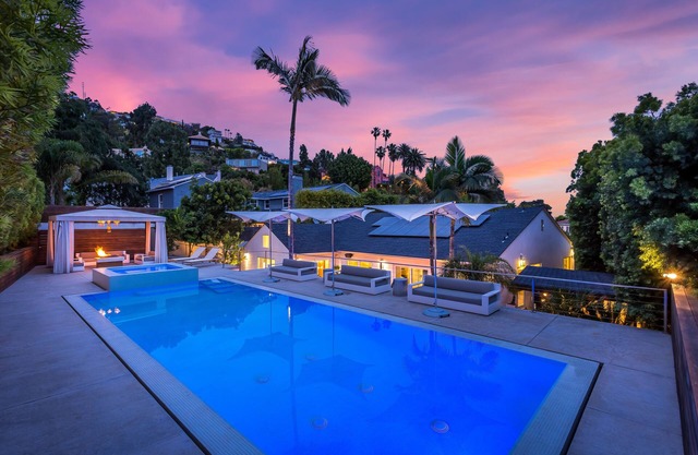 Sunset Strip Location- 5mm Dollar Dream Home w/Pool, Hot Tub, Cabana, + More!