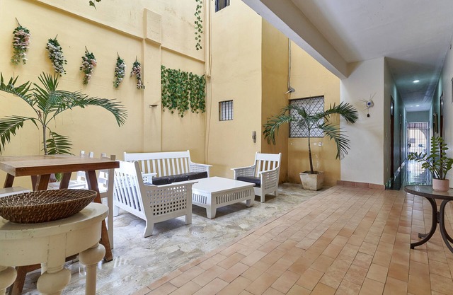 Sunset Terrace Suite: Stylish 1BD/1BA Oasis with Views of the Zona Colonial