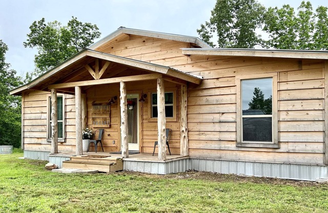 Sunset Valley 3779 AR-87