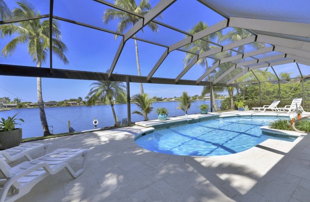 Sunsets, Warm Pool -Million Dollar View -See our Video/360 Tour/5-star reviews