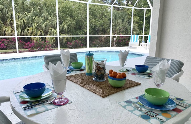 * Sunshine, Tranquility, and Timeless Comfort! *