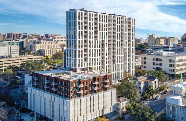Super convenient location in Austin