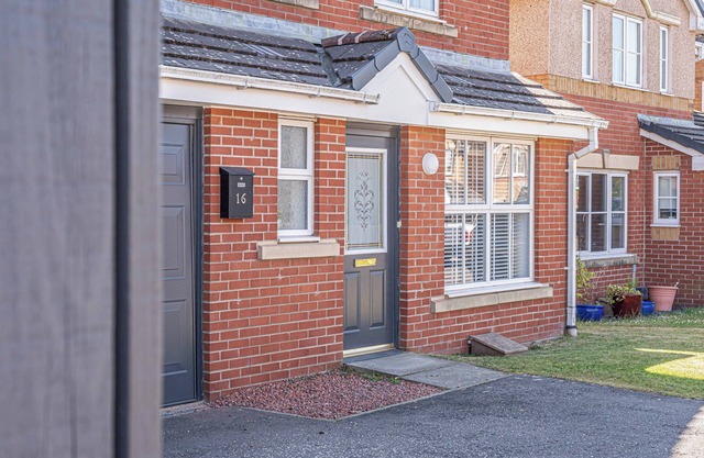 Super Prime Luxury 4 Bedroom Home by Three Bridges Apartments