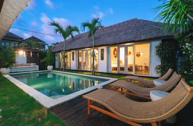 Superb 4-bedroom Tropical Villa Canggu