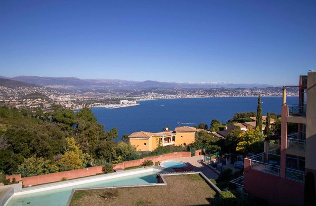 Superb 45m² With Balcony And Magnificent Sea View