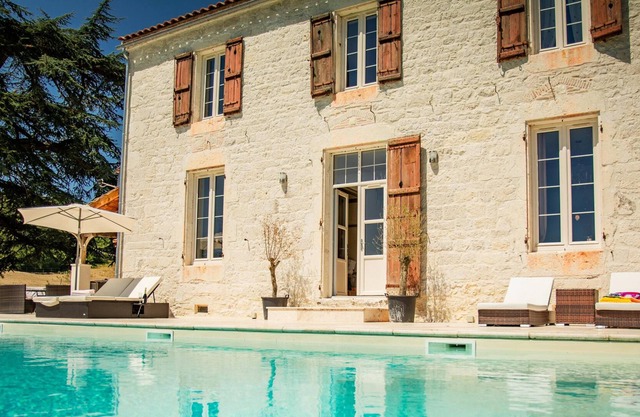 Superb luxury manor on stud farm with private swimming pool