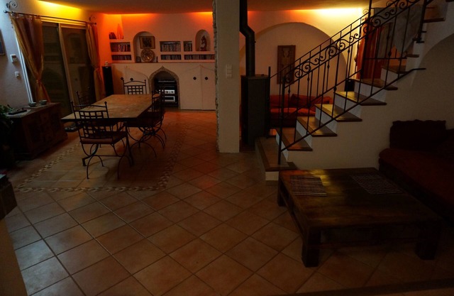 SUPERB VILLA WITH COMMANDING VIEW