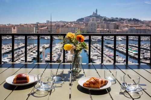 Superbe Appartement, vue Notre Dame de la Garde, Vieux port