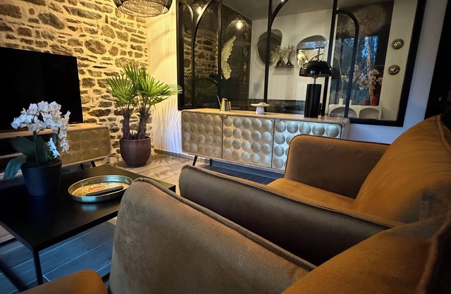 SUPERBE OFFRE sur la VILLA RESTAUREE "Écrin de Charme" Entre Mer&terre