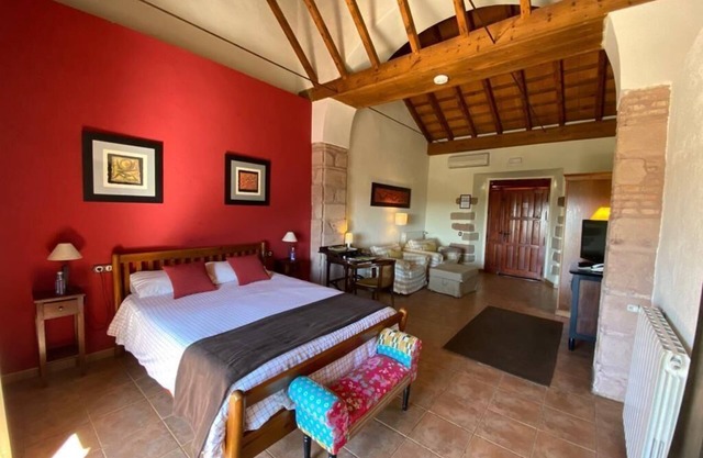 Superior rural accommodation Molino la Nava