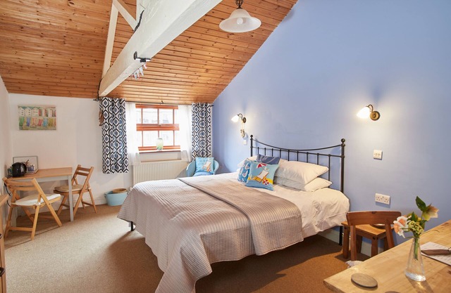 Superking En-Suite @ The Dairy Barns