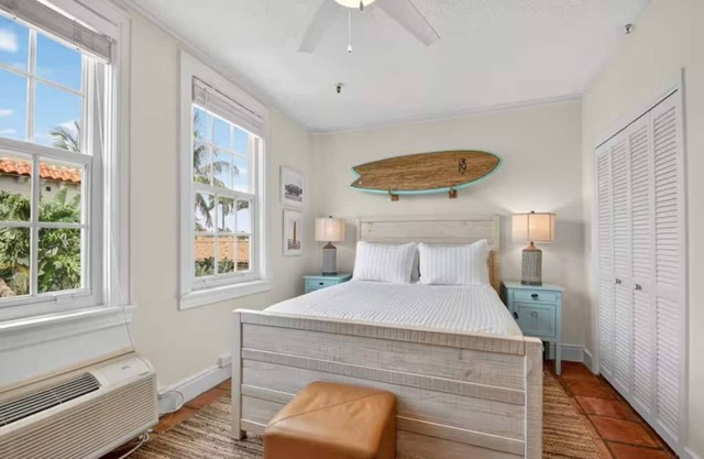 Surfs Up Palm Beach Steps To Beach Heated Pool
