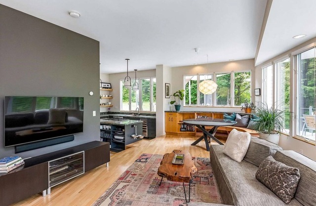 Surrounded by nature perfect for fall!