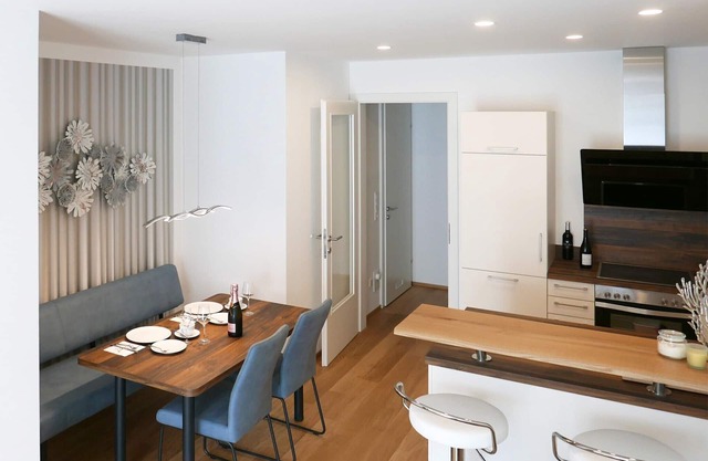 Swan vacation apartment 60 sqm with terrace and 2 bathrooms in the pedestrian zone
