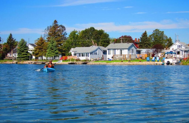 Sweeping Lake View Cottage at Twin Birch in Prince Edward County