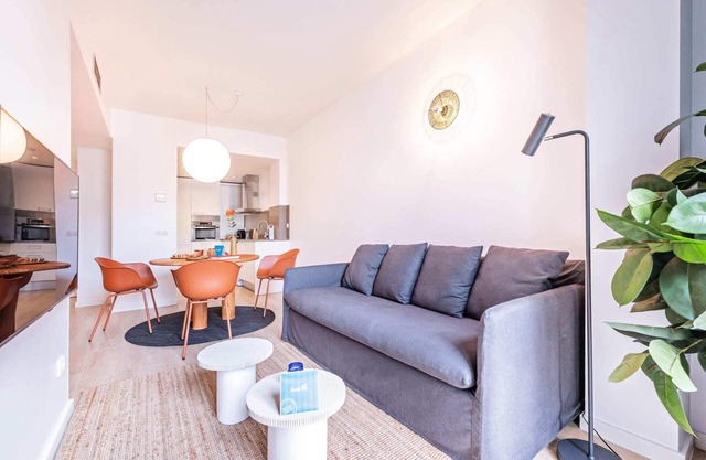 Sweett | Girona 302 - One Bedroom Apartment, Sleeps 4