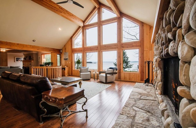 Swim, Golf, Ski and Relax! Lk Charlevoix Retreat!