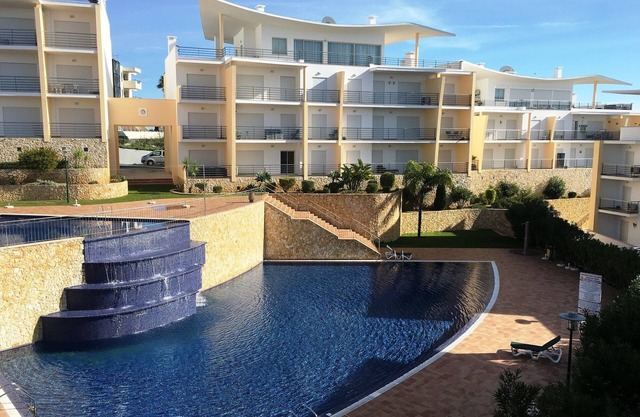 T1 +1 apartment, refurbished, beautiful view of the sea and harbor, wifi & a/c