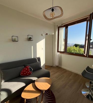 T1 bis, parking privée