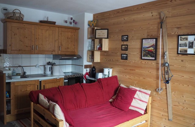 T2 apartment in the heart of the resort with heated pool - Le Lioran