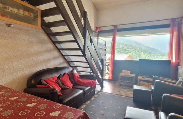 T2 duplex + mountain corner at the foot of the slopes 6 people