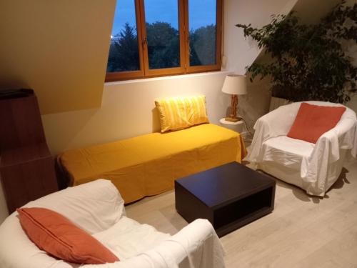 T2 lumineux refait à neuf, au calme, jardin partagé