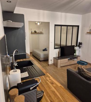 T2 moderne hypercentre 40m2, au pied de la cathédrale