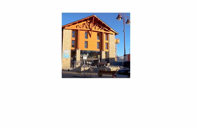 T2 Plein Centre Font Romeu Facing the cable cars Heated swimming pool Sauna Hammam Garage