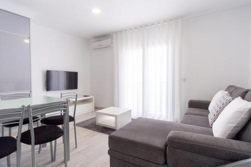 T2-Salt Beach Apartment