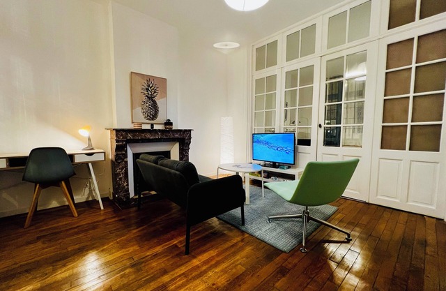 T2 with lots of character