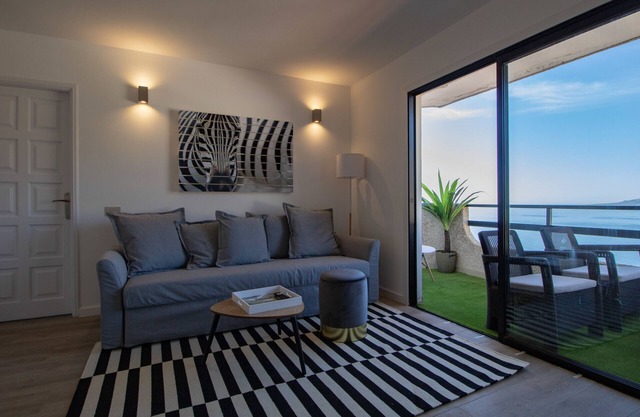 Tabaiba Premier Views Apartment
