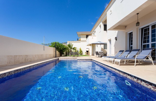 Tabaiba Luxury chalet with heatable pool